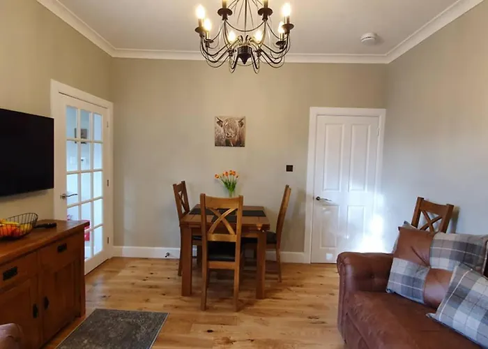 Smart & Stylish Holiday Apartment In The City Centre